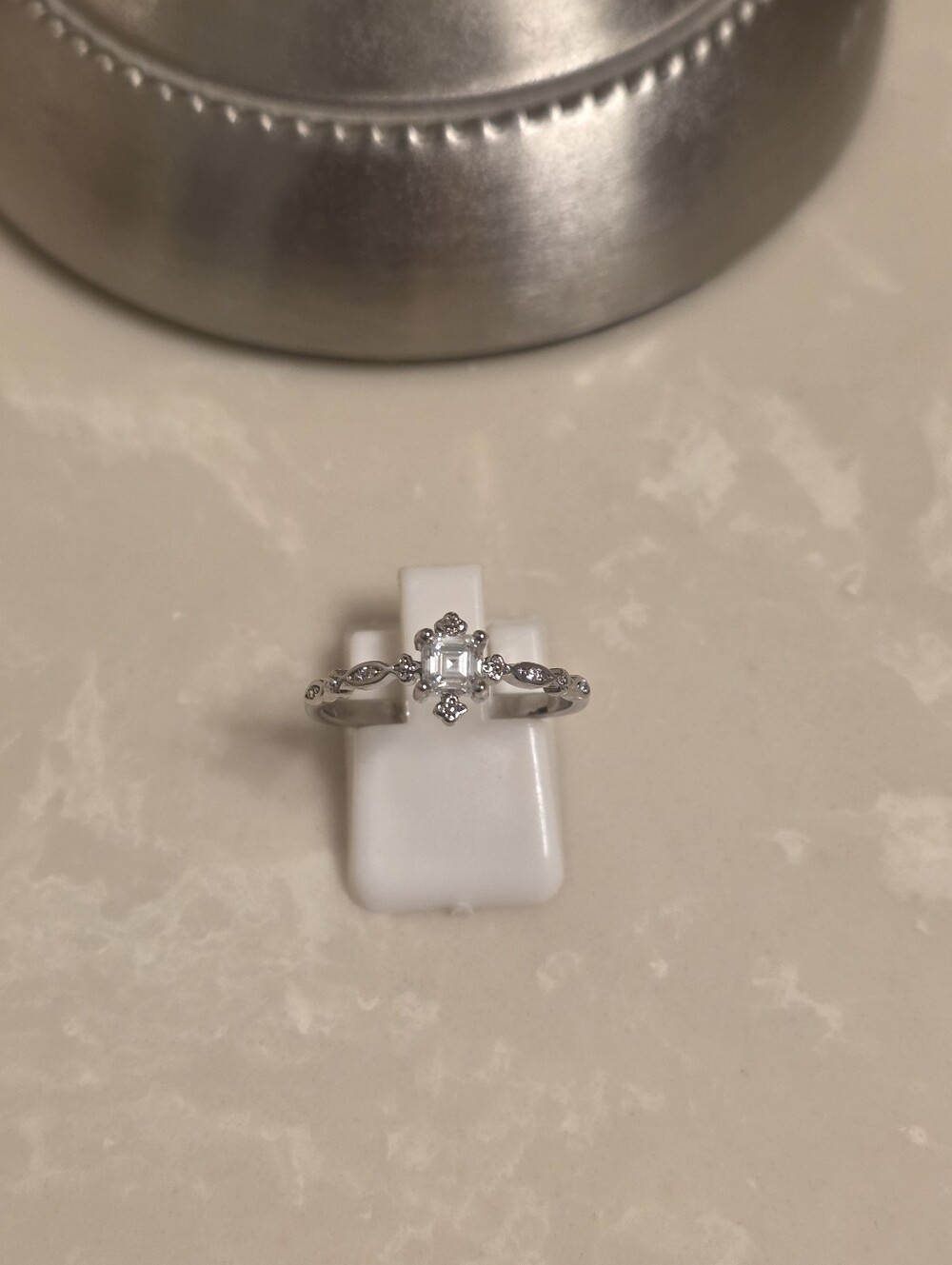 Silver CZ Antique Style Ring Size 8